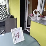 5x Balkon-apartments Mit Kueche 40-65qm Ruhrgebietferienwohnung Dobry-fuchs * Oberhausen (North Rhine-Westphalia)