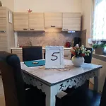 5x Balkon-apartments Mit Kueche 40-65qm Ruhrgebietferienwohnung Dobry-fuchs Oberhausen (North Rhine-Westphalia)