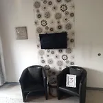 5x Balkon-apartments Mit Kueche 40-65qm Ruhrgebietferienwohnung Dobry-fuchs * Oberhausen (North Rhine-Westphalia)