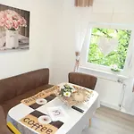 5x Balkon-apartments Mit Kueche 40-65qm Ruhrgebietferienwohnung Dobry-fuchs Appartamento Oberhausen (North Rhine-Westphalia)