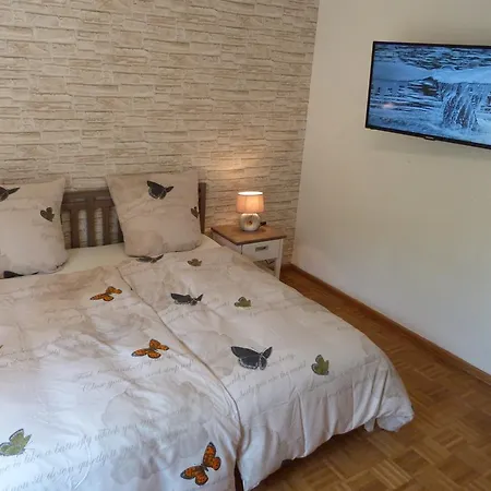 5x Balkon-apartments Mit Kueche 40-65qm Ruhrgebietferienwohnung Dobry-fuchs דירה *