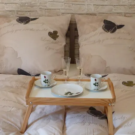 5x Balkon-apartments Mit Kueche 40-65qm Ruhrgebietferienwohnung Dobry-fuchs דירה אוברהאוזן