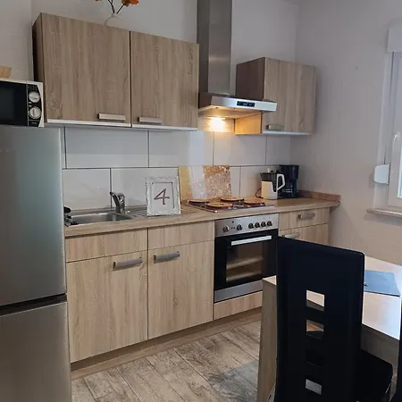 5x Balkon-apartments Mit Kueche 40-65qm Ruhrgebietferienwohnung Dobry-fuchs *