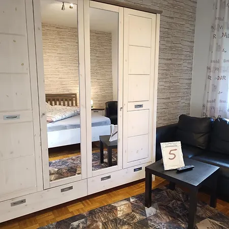 아파트 5x Balkon-apartments Mit Kueche 40-65qm Ruhrgebietferienwohnung Dobry-fuchs