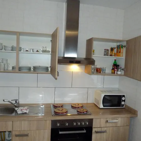 5x Balkon-apartments Mit Kueche 40-65qm Ruhrgebietferienwohnung Dobry-fuchs דירה אוברהאוזן