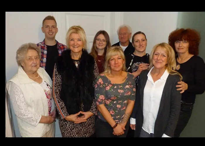 5x Balkon-apartments Mit Kueche 40-65qm Ruhrgebietferienwohnung Dobry-fuchs 아파트 오버하우젠