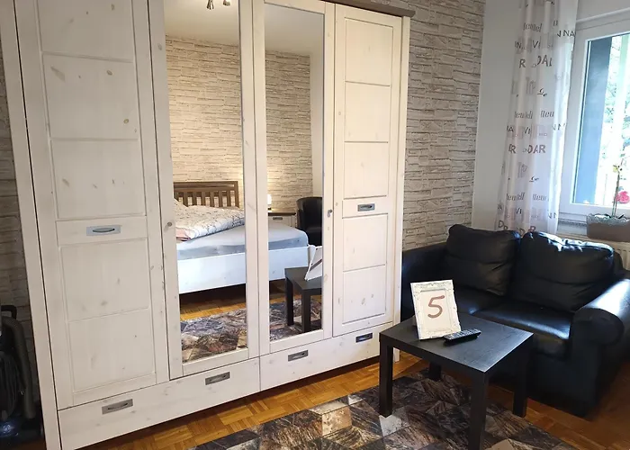 Διαμέρισμα 5x Balkon-apartments Mit Kueche 40-65qm Ruhrgebietferienwohnung Dobry-fuchs