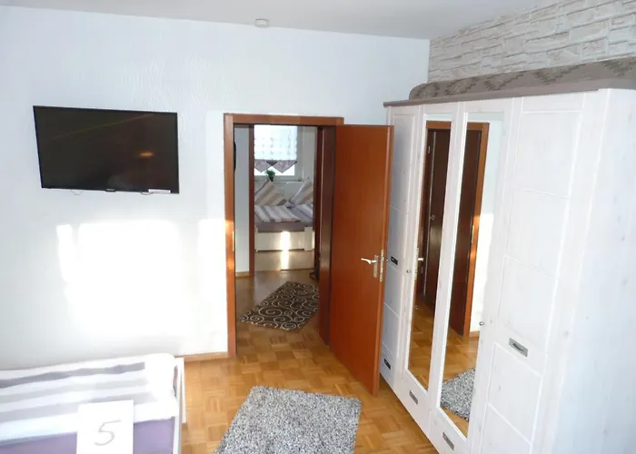 아파트 5x Balkon-apartments Mit Kueche 40-65qm Ruhrgebietferienwohnung Dobry-fuchs *